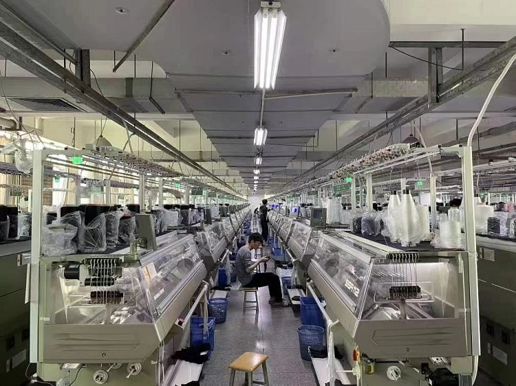 sweater machines